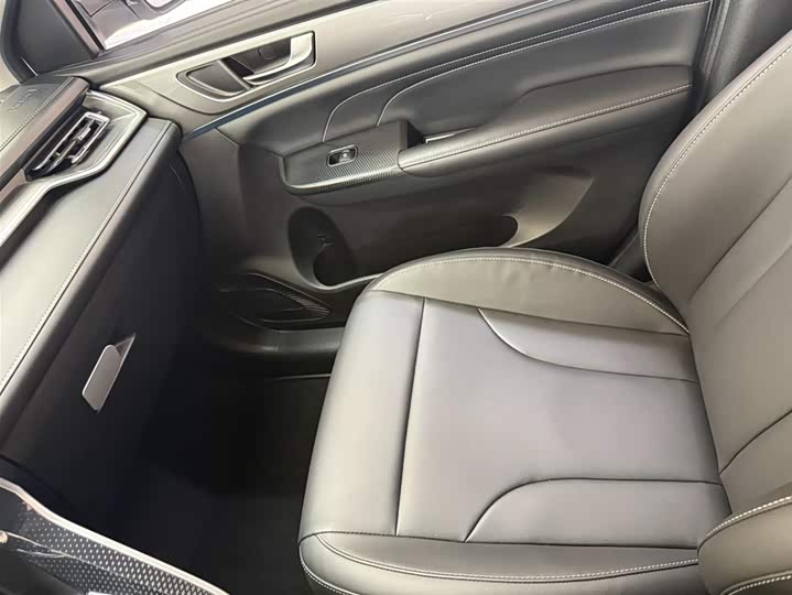 Haval M6 2021 Plus 1.5T DCT Luxury фото 7