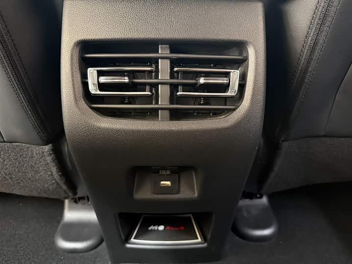 Haval M6 2021 Plus 1.5T DCT Luxury фото 10