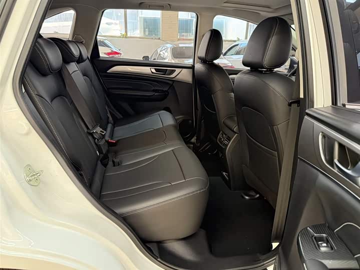 Haval M6 2021 Plus 1.5T DCT Luxury фото 22