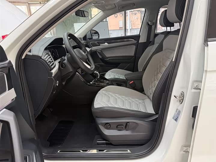 Tayron 2023 280TSI 2WD Luxury Plus Advanced фото 16
