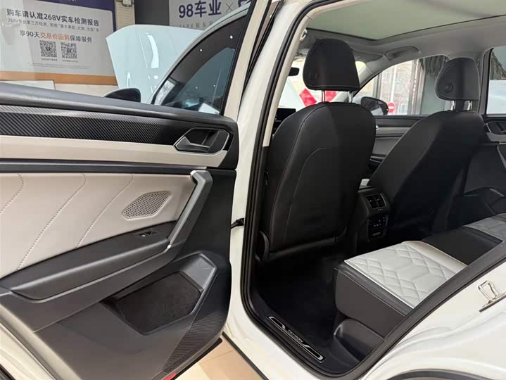 Tayron 2023 280TSI 2WD Luxury Plus Advanced фото 17