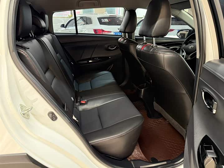 Yaris L 2022 X 1.5L CVT Luxury Plus фото 18