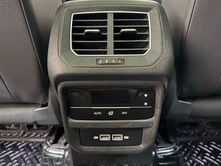 Tayron 2023 280TSI 2WD Luxury Plus Advanced фото 10