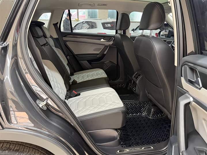 Tayron 2023 280TSI 2WD Luxury Plus Advanced фото 18