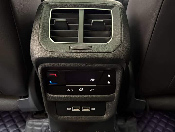 Tayron 2023 280TSI 2WD Luxury Plus Advanced фото 19