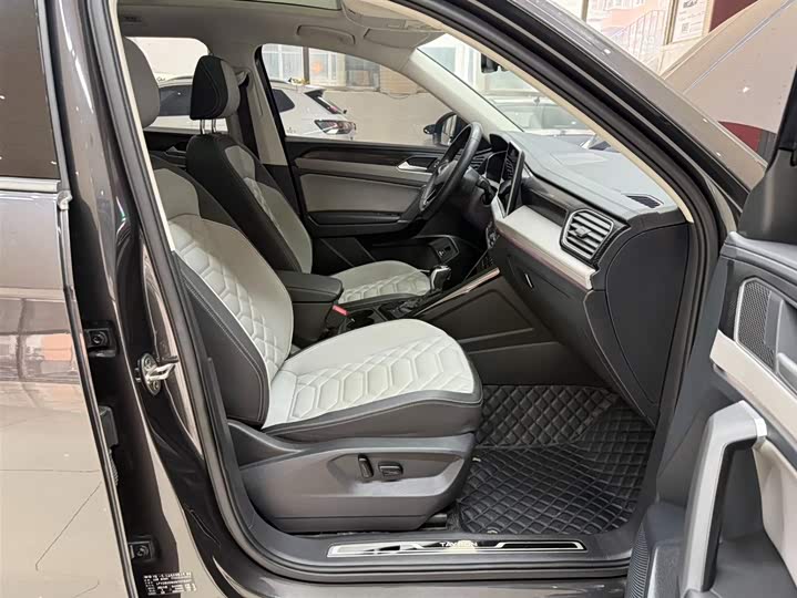 Tayron 2023 280TSI 2WD Luxury Plus Advanced фото 21