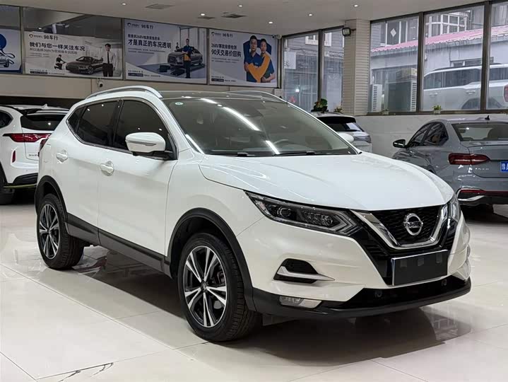 Qashqai 2022 2.0L CVT XV Prem Luxury фото 3