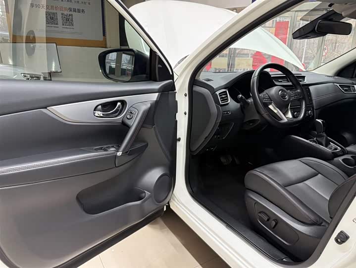 Qashqai 2022 2.0L CVT XV Prem Luxury фото 8