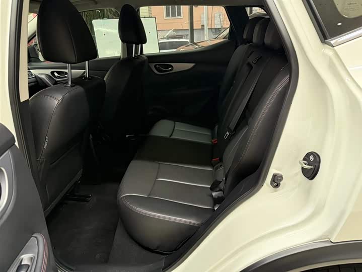 Qashqai 2022 2.0L CVT XV Prem Luxury фото 18