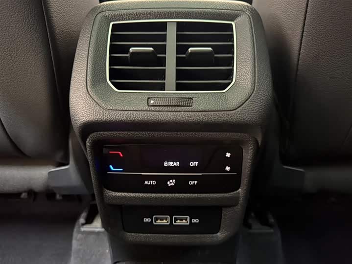 Tayron 2022 280TSI 2WD Luxury фото 12