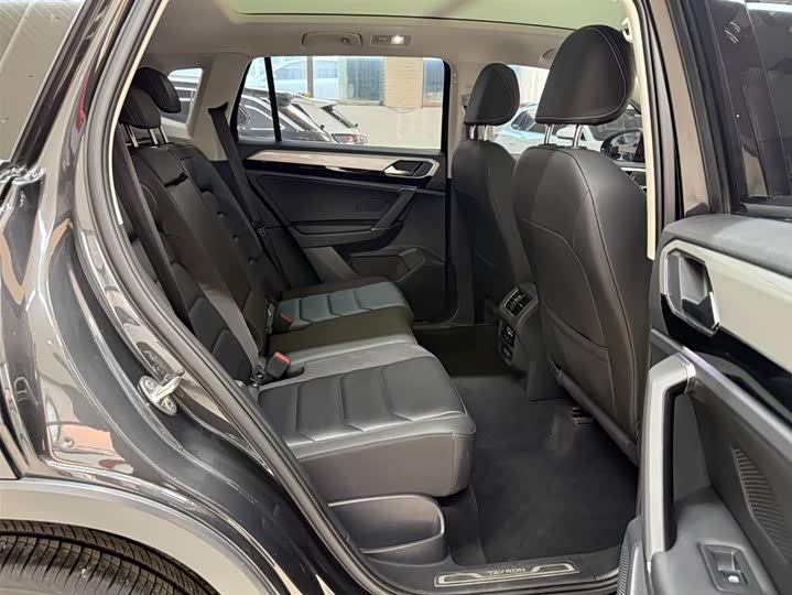 Tayron 2022 280TSI 2WD Luxury фото 16