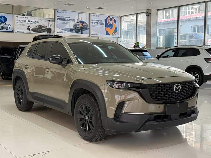 Mazda CX-50 2023 2.0L фото 3
