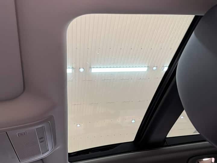 Mazda CX-50 2023 2.0L фото 14