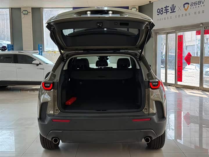 Mazda CX-50 2023 2.0L фото 22