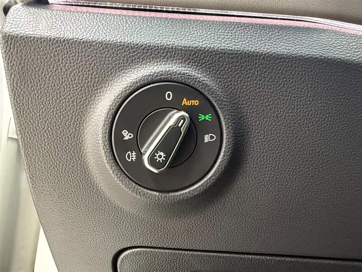 Tayron 2023 280TSI 2WD Luxury Plus Advanced фото 9