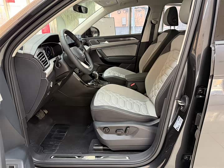 Tayron 2023 280TSI 2WD Luxury Plus Advanced фото 15