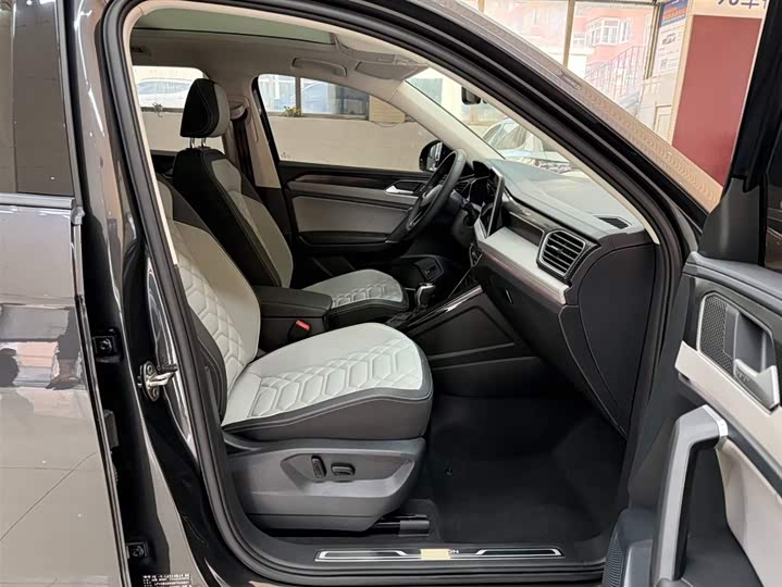 Tayron 2023 280TSI 2WD Luxury Plus Advanced фото 19
