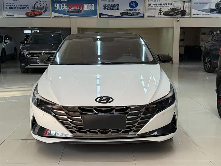Elantra 2022 1.5L CVT LUX фото 2