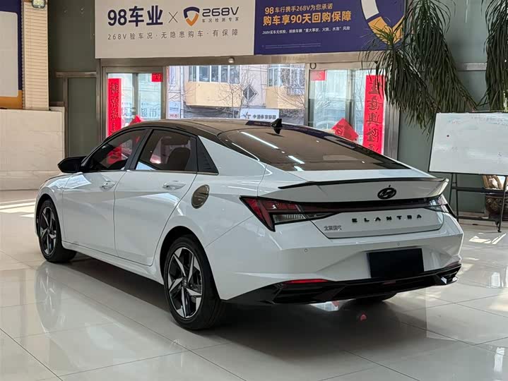 Elantra 2022 1.5L CVT LUX фото 6