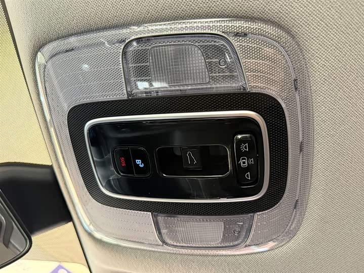 Elantra 2022 1.5L CVT LUX фото 19