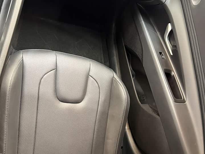 Elantra 2022 1.5L CVT LUX фото 21