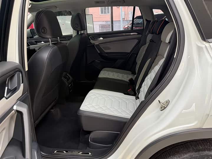 Tayron 2023 280TSI 2WD Luxury Plus Advanced фото 9