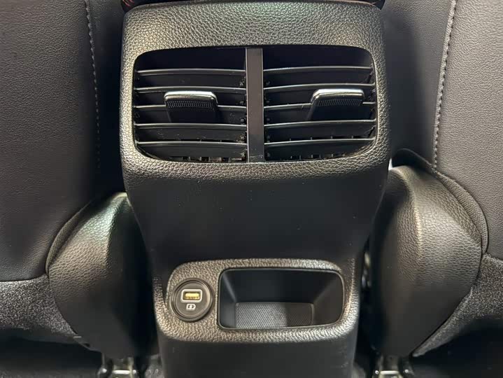 Kia KX3 2021 1.5L CVT фото 17
