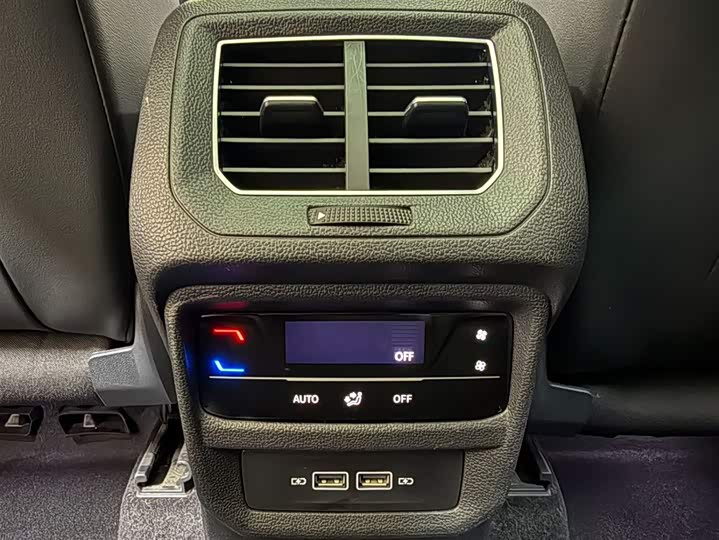 Tayron 2023 280TSI 2WD Luxury Plus Advanced фото 19
