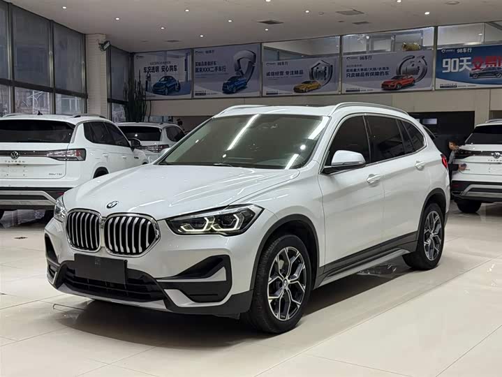 BMW X1 2022 sDrive20Li