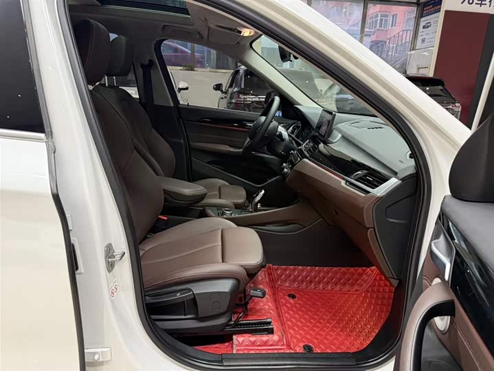 BMW X1 2022 sDrive20Li фото 20