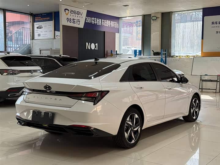 Elantra 2022 1.5L CVT GLX фото 4