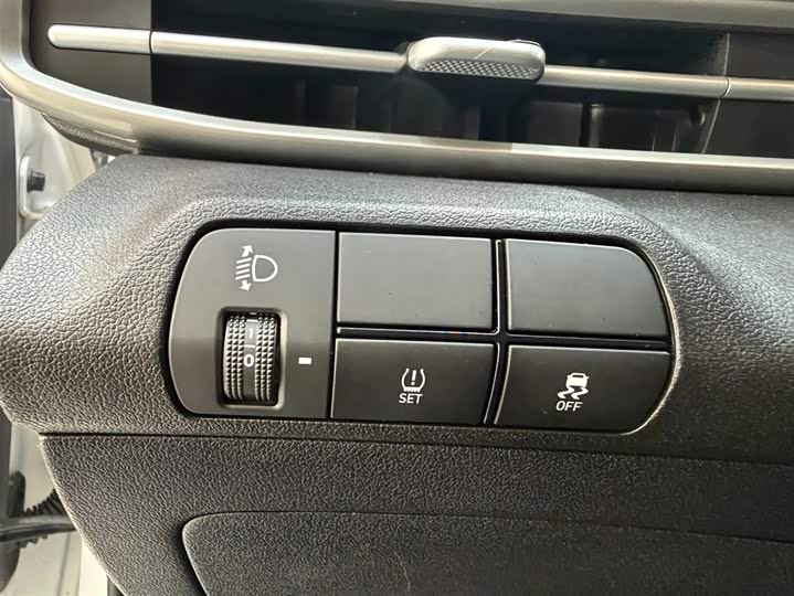 Elantra 2022 1.5L CVT GLX фото 9