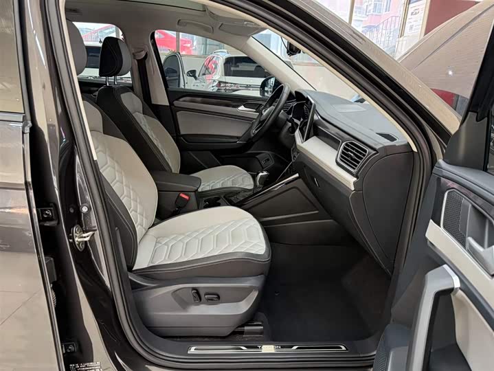 Tayron 2023 280TSI 2WD Luxury Plus Advanced фото 21