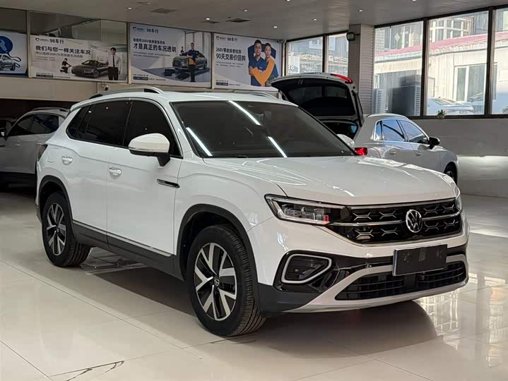Tayron 2023 280TSI 2WD Luxury Plus Advanced фото 3