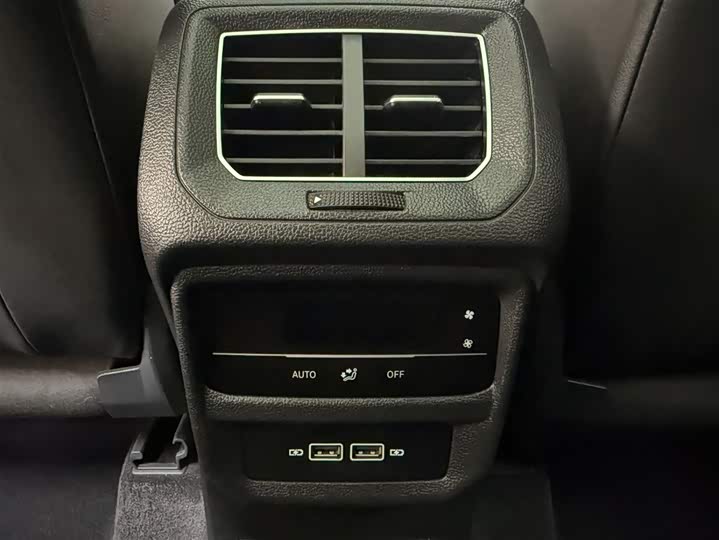 Tayron 2023 280TSI 2WD Luxury Plus Advanced фото 13