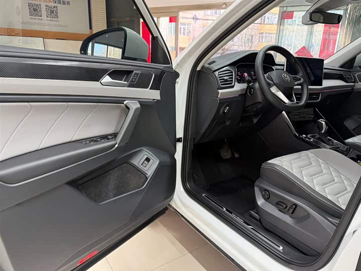Tayron 2023 280TSI 2WD Luxury Plus Advanced фото 17