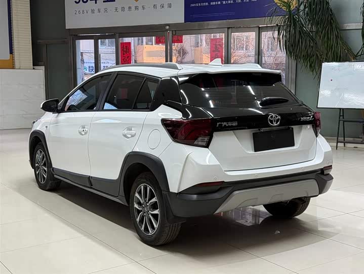 Yaris L 2022 X 1.5L CVT Luxury Plus фото 6