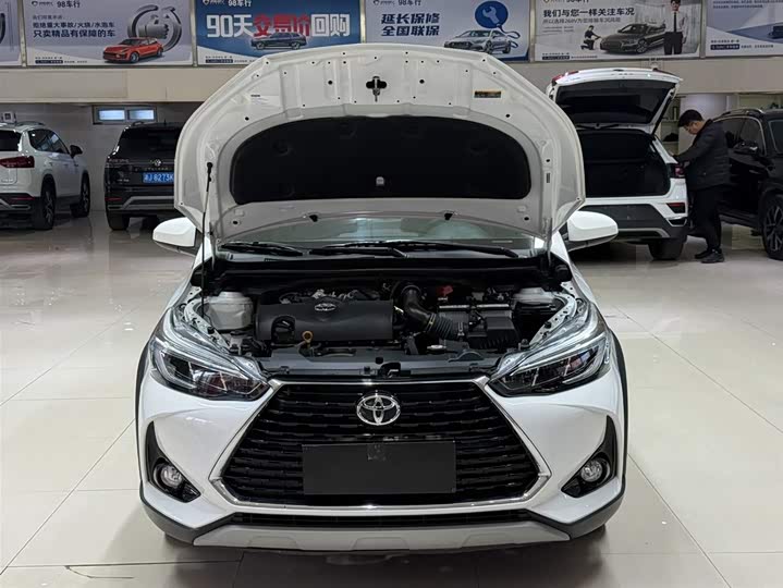 Yaris L 2022 X 1.5L CVT Luxury Plus фото 7