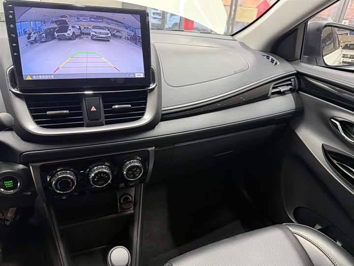 Yaris L 2022 X 1.5L CVT Luxury Plus фото 12