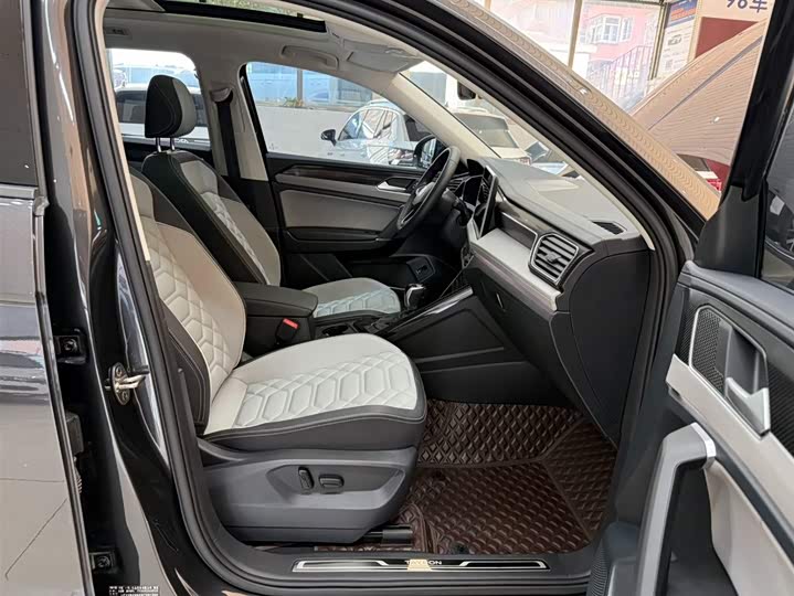 Tayron 2023 280TSI 2WD Luxury Plus Advanced фото 18