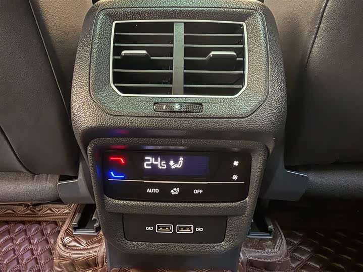 Tayron 2023 280TSI 2WD Luxury Plus Advanced фото 20