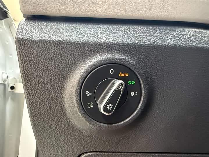 Tayron 2023 280TSI 2WD Luxury Plus Advanced фото 9