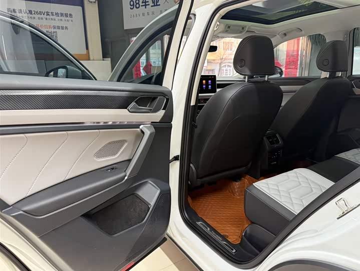 Tayron 2023 280TSI 2WD Luxury Plus Advanced фото 17