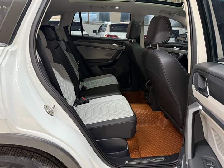 Tayron 2023 280TSI 2WD Luxury Plus Advanced фото 22