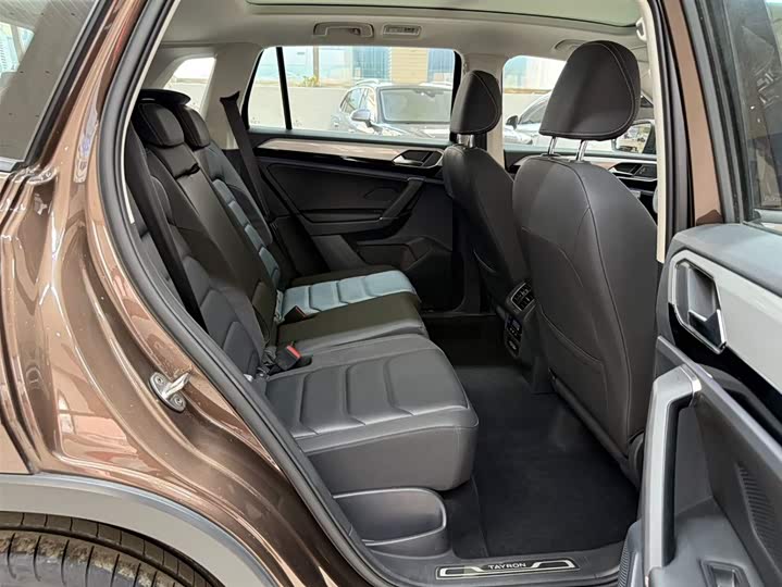Tayron 2022 280TSI 2WD Luxury фото 10