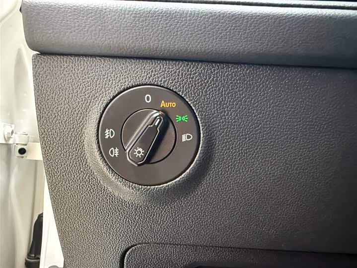 Tharu 2021 280TSI 2WD Comfort фото 9
