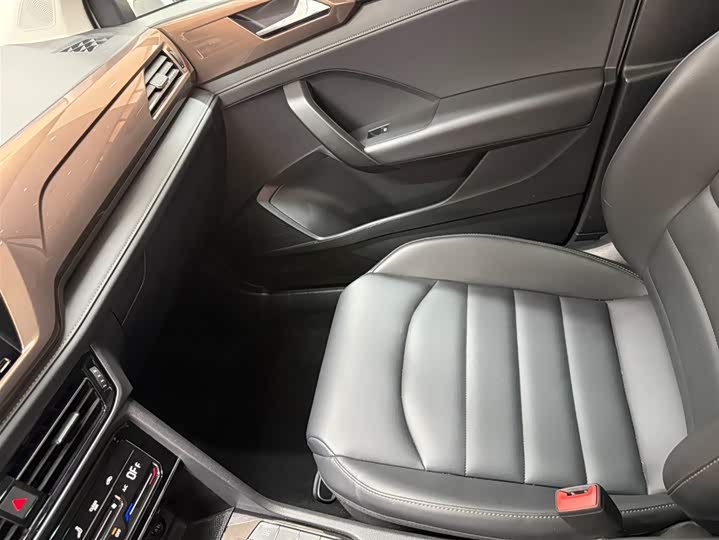 Tharu 2021 280TSI 2WD Comfort фото 13
