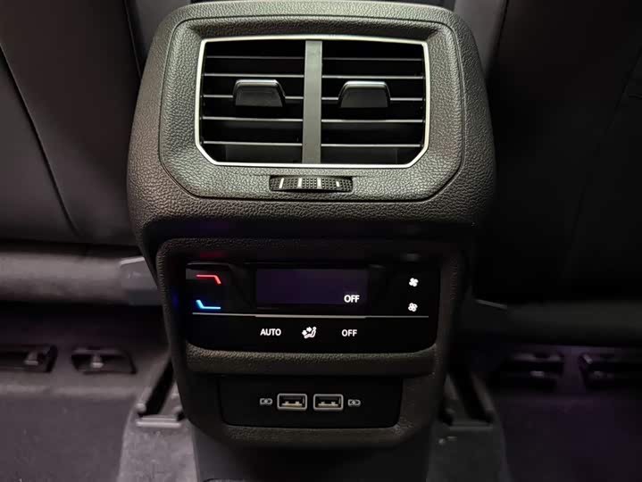 Tayron 2023 280TSI 2WD Luxury Plus Advanced фото 18