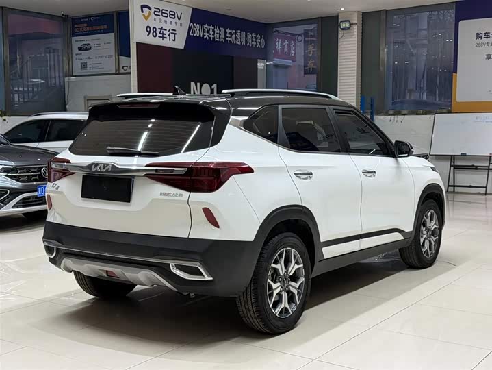 Kia KX3 2021 1.5L CVT фото 4