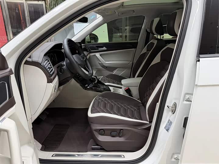 Tayron 2023 280TSI 2WD Luxury Plus Advanced фото 19